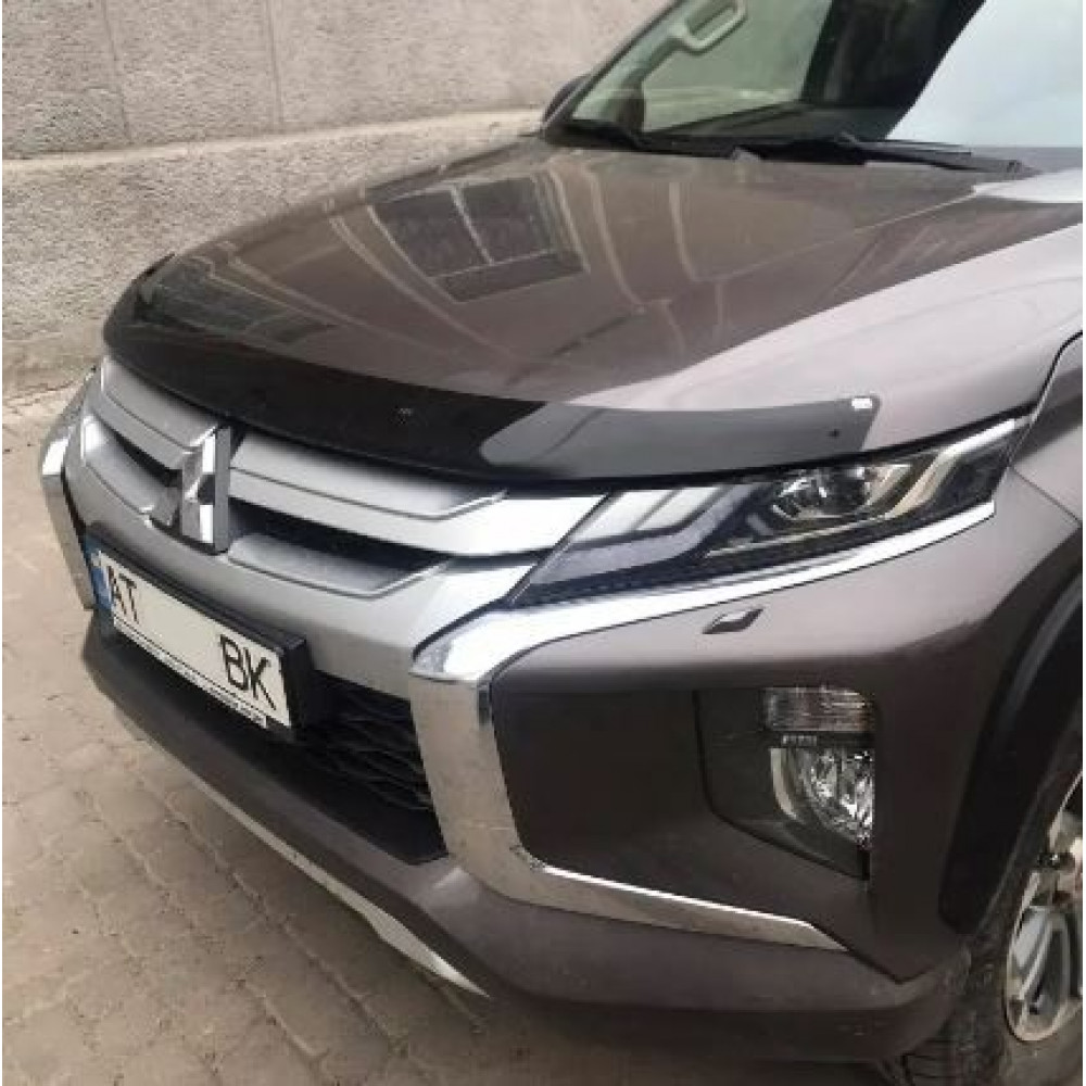 Kapota deflektors melnais MITSUBISHI L200 (2019-...) EGR