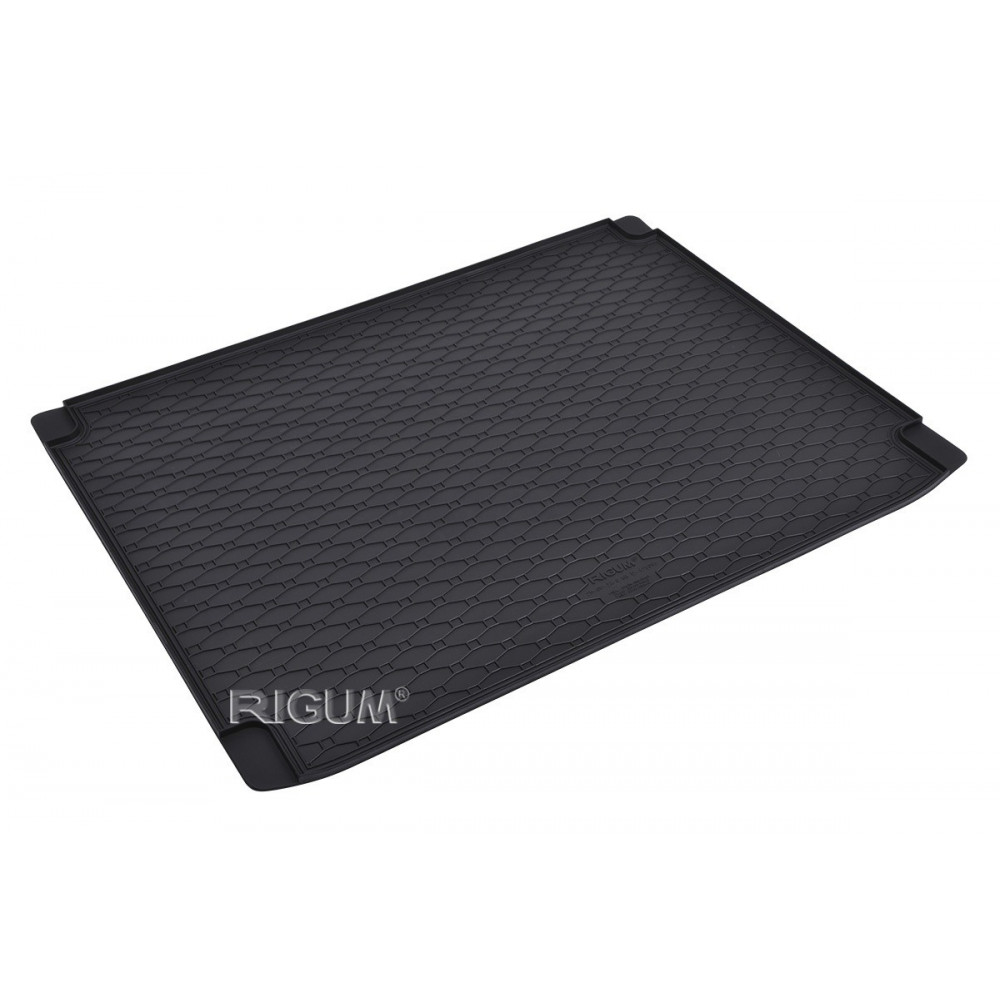 Car rubber trunk mat OPEL ZAFIRA C (2012-...) RIGUM RKK 