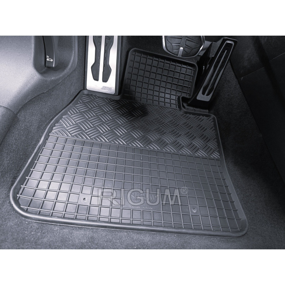 GUMINIAI KILIMELIAI JUODI BMW 1 F70 (2025-...) RIGUM