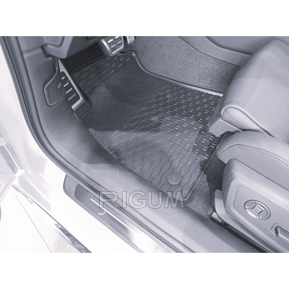 CAR RUBBER FLOOR MATS BLACK AUDI A5 MHEV (2025-...) RIGUM
