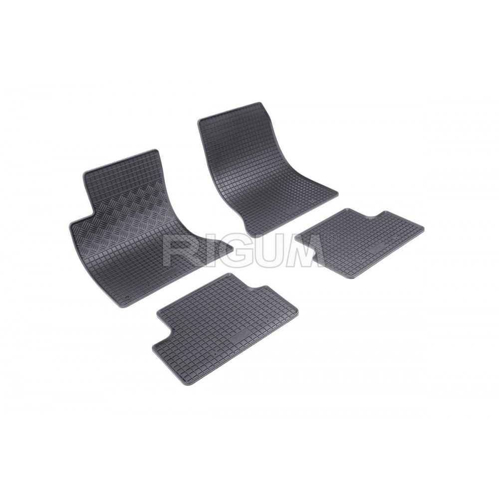 CAR RUBBER FLOOR MATS BLACK MERCEDES GLA X156 (2014-...) RIGUM