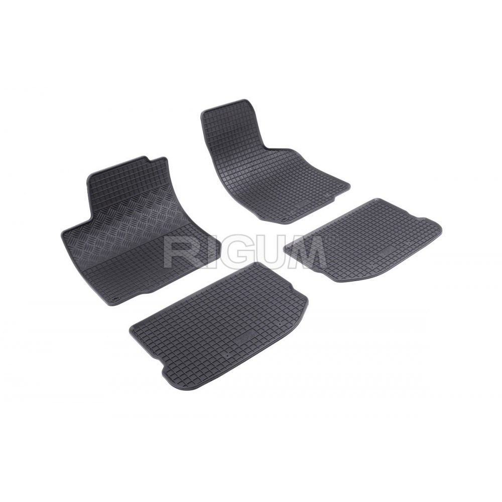 CAR RUBBER FLOOR MATS BLACK SKODA OCTAVIA I (1997-2004) RIGUM