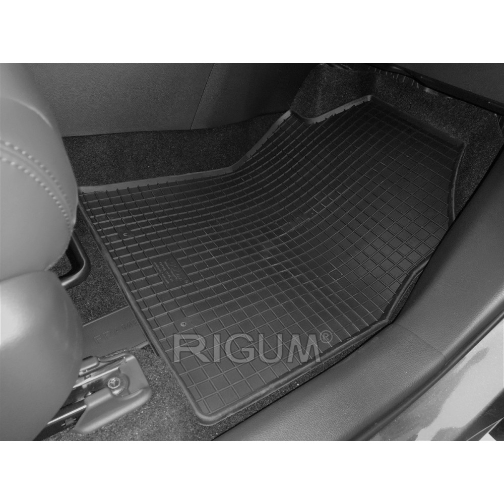 CAR RUBBER FLOOR MATS BLACK SUZUKI ACROSS (2021-...) RIGUM