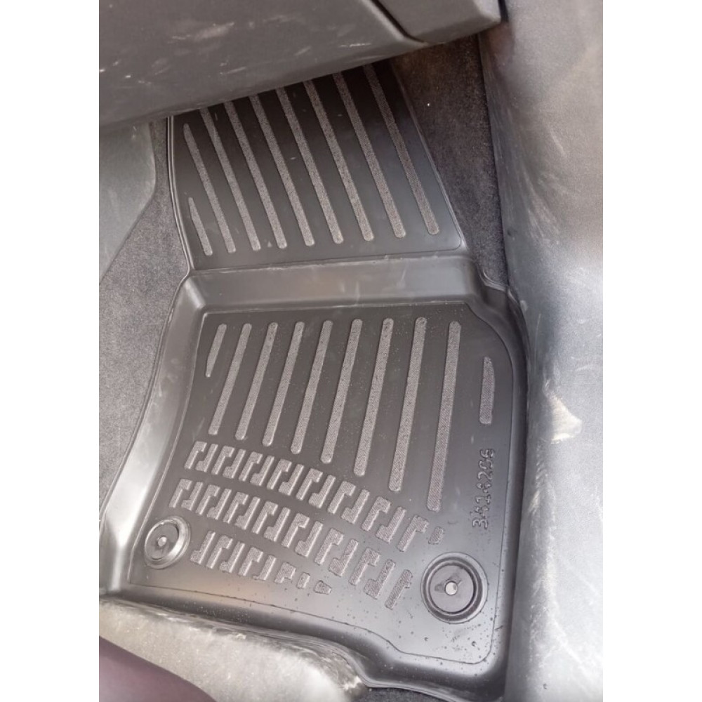 KUMIMATTOSARJA MUSTA 3D CUPRA TERRAMAR (2024-...) RIZLINE