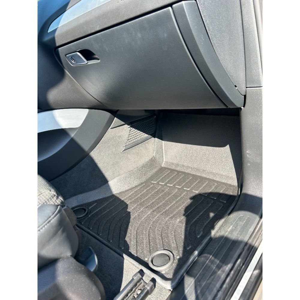 Kumimattosarja musta AUDI Q5 (2008-2016) ZEER FLOOR LINER
