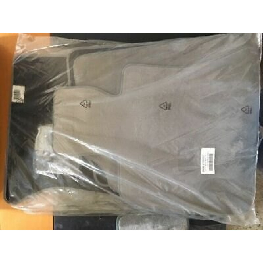 Автоковрики OEM тканевые серые BMW 5 GT F07 (2009-2016) 99992166557