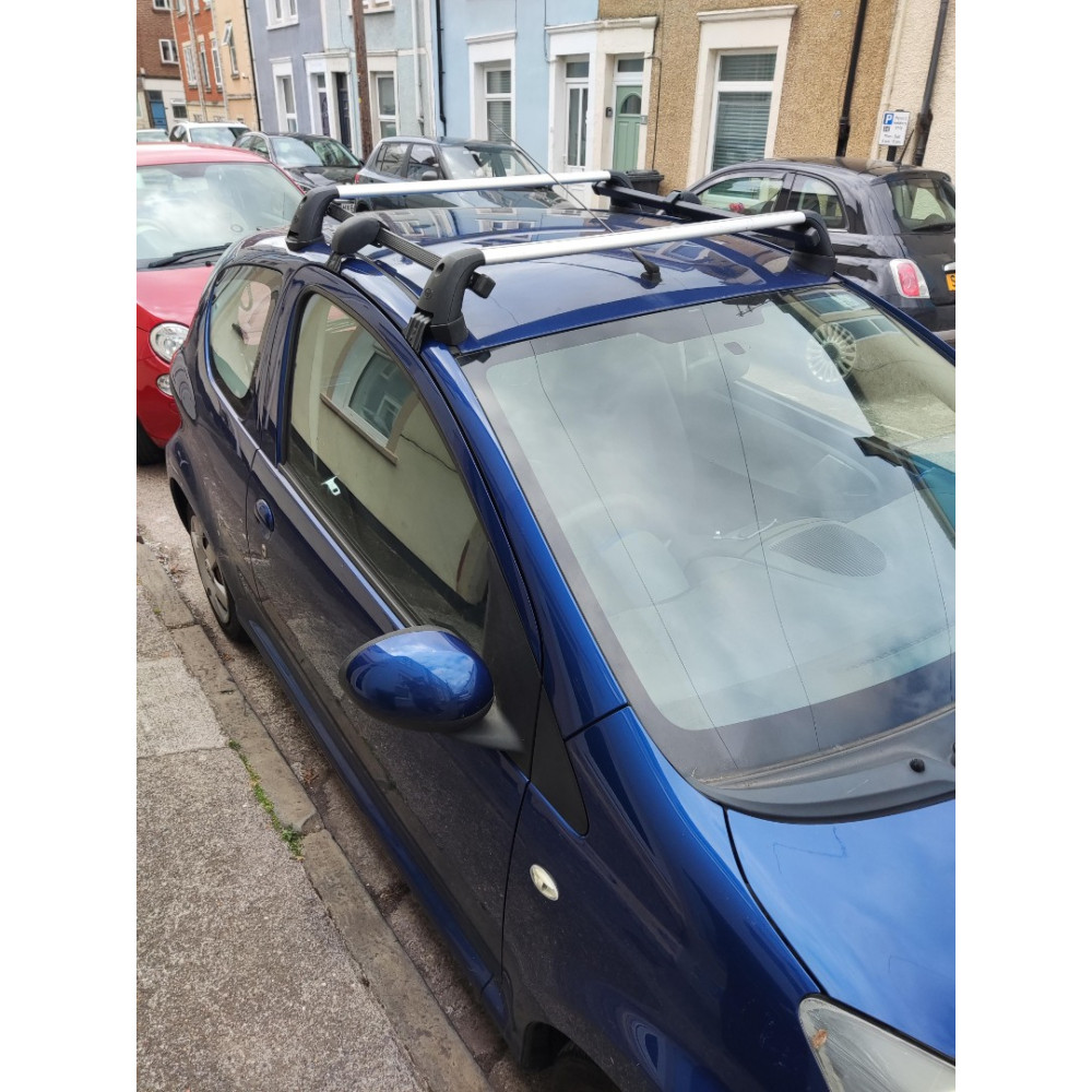 Auto jumta bagāžnieks OEM TOYOTA AYGO (3d.)(2005-2014) PZ40391610GA