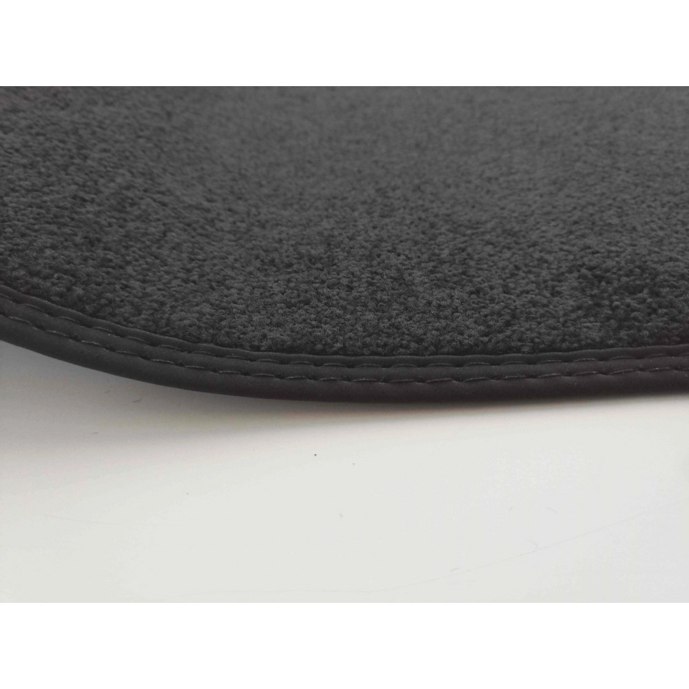 Car OEM textile mats LR DEFENDER (2020-...) LR131850