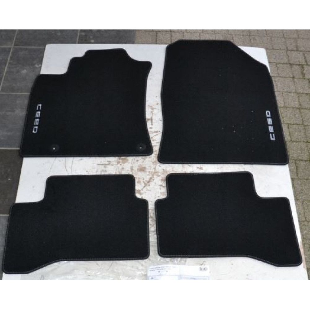 Auto OEM tekstiilmatid KIA PROCEED (2019-...) CR143ADE00