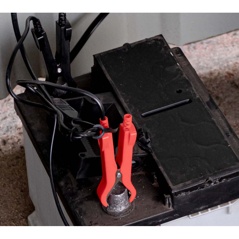 Car battery charger AGM GEL STD LiFePo4 MAX 6A 6V/12V PRO HOOK AMIO 04532