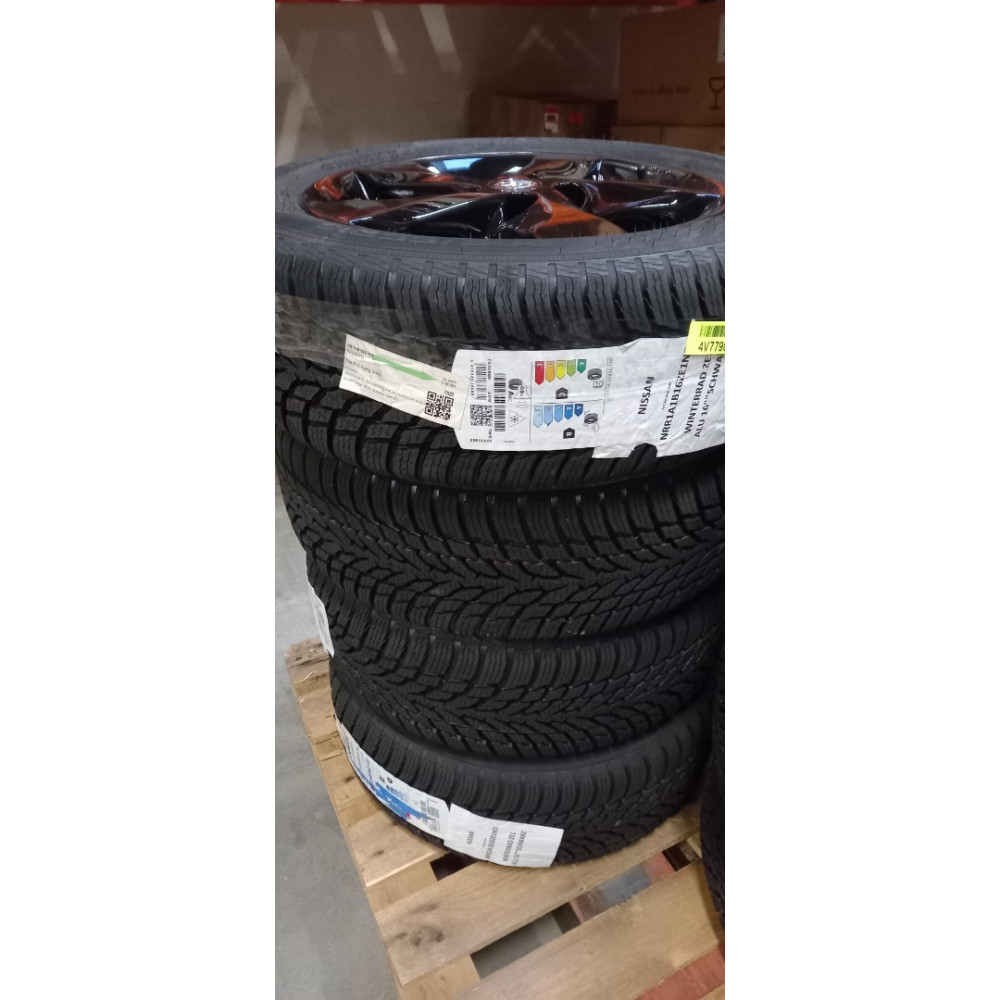 Valuveljed R17 koos talverehvidega 215/60 R17 OEM NISSAN JUKE F16 RR1A1B17F16NO (4 tk.) KOMPLEKT