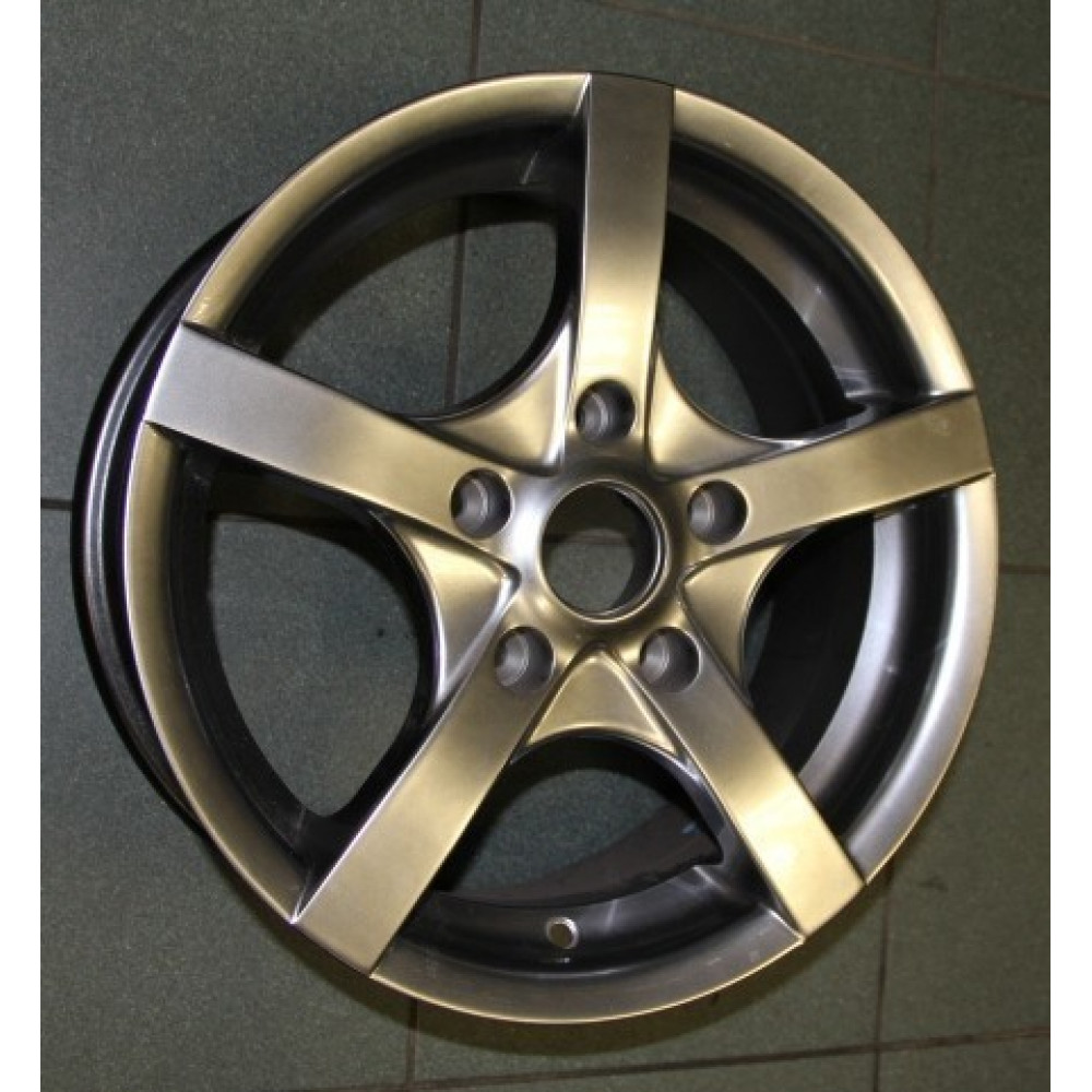 Lietie diski R15 5x120 *806 HB*