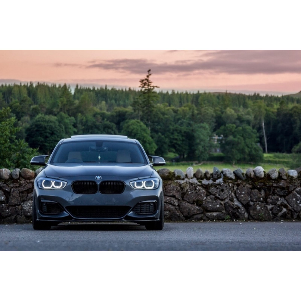 Priekšējās restes melnās glancētās BMW 1 F20 Facelift Double Stripe M1 Design Piano Black (2015-2019)